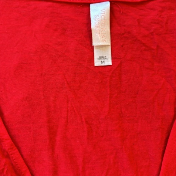 Victoria’s Secret coverup - Picture 2 of 2